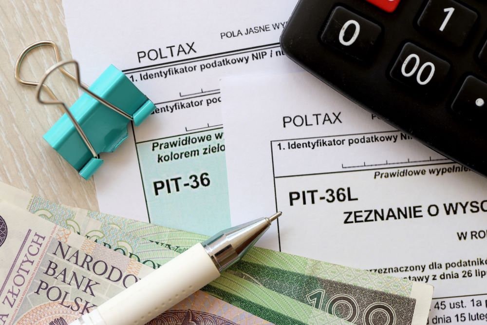 Zakładając firmę, pamiętaj o sprawach podatkowych.